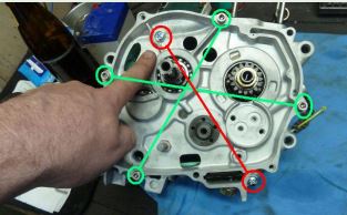 Montage Motorhälften 5.JPG