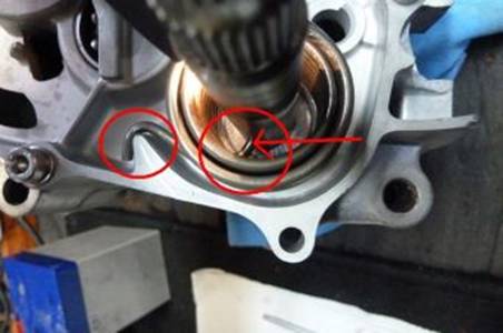 Montage Motorhälften 7.JPG