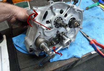 Montage Motorhälften 10.JPG